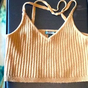 Wild fable halter top size small